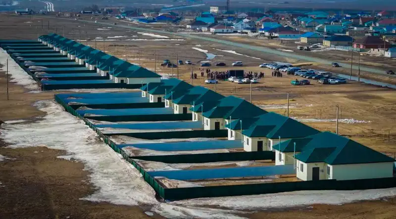 В Актюбинской области 30 семей получили ключи от новых домов (7)