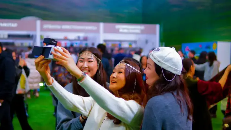 Digital-площадки, ярмарки, концерты: в Астане продолжается празднование Наурыза (9)