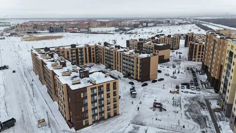 В г. Косшы вручены ключи от 40 квартир новосёлам (3)