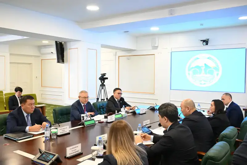 Бейбит Исабаев обсудил с руководством НПП «Атамекен» развитие МСБ региона (4)