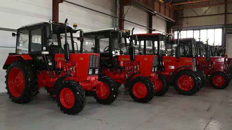 Развитие инфраструктуры для привлечения инвестиций: Олжас Бектенов ознакомился с индустриальным развитием Акмолинской области (6)