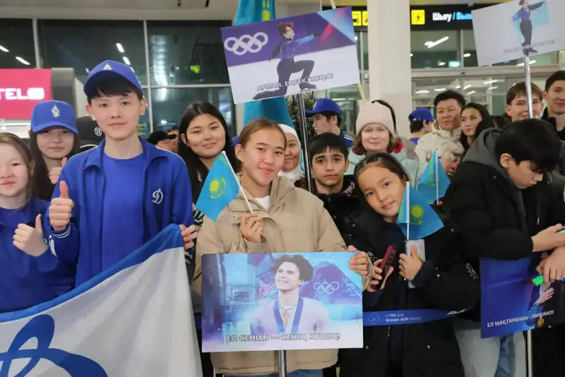 Алматы встретил олимпийского чемпиона XXV зимних Игр Михаила Шайдорова (7)