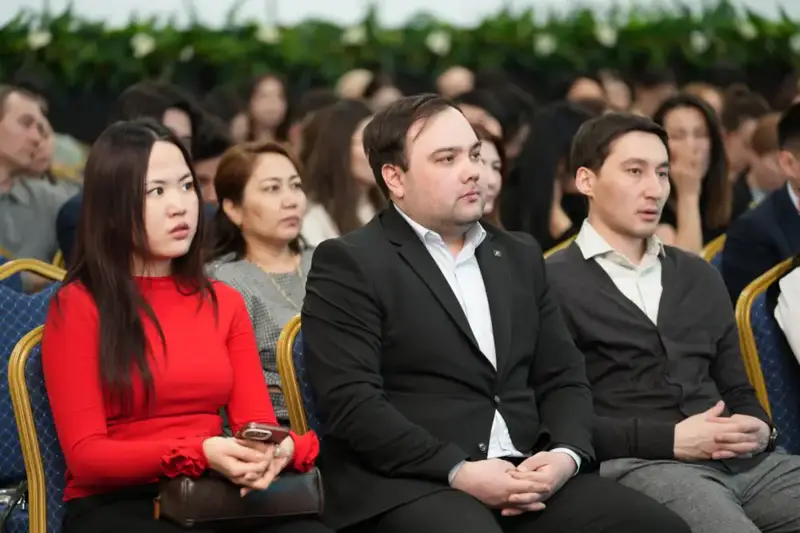 Общенациональная коалиция провела встречу с коллективом Минэнерго по вопросам конституционной реформы (9)