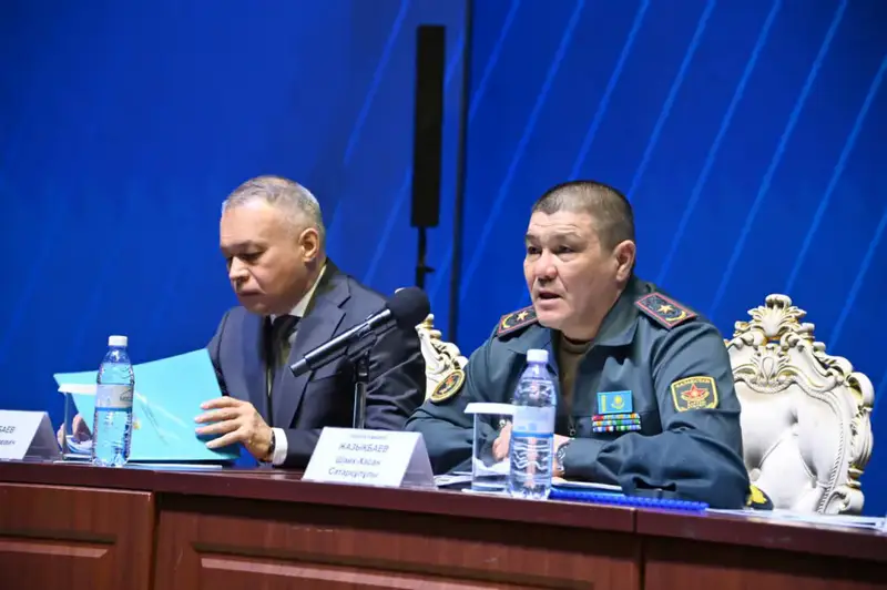 В Минобороны проведено совещание по вопросам развития отечественного оборонно-промышленного комплекса (6)