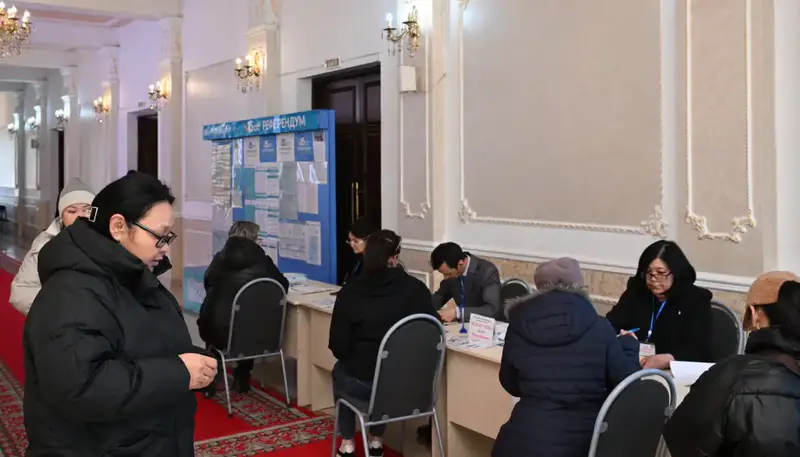 «Я проголосовал за процветание нашей страны»: аким области Жетісу принял участие в референдуме (2)