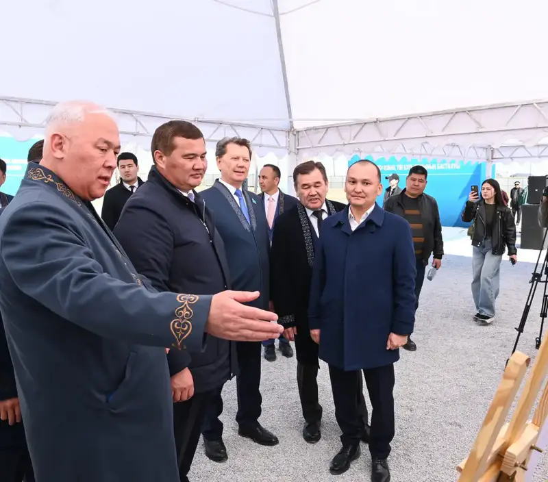 Заложена капсула строительства гостиницы IBIS в Кызылорде (3)