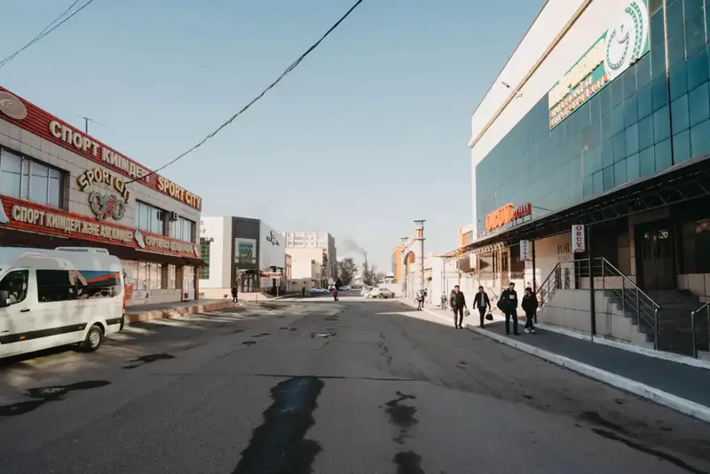 В Семее модернизируют крупные торговые рынки (6)