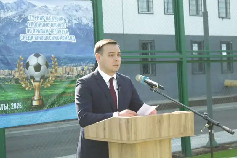 спортивной площадке учреждения состоялся первый турнир по мини-футболу на Кубок Уполномоченного по правам человека. (4)