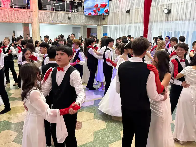 Торжественный бал «Симфония весны» прошел в Астане (7)