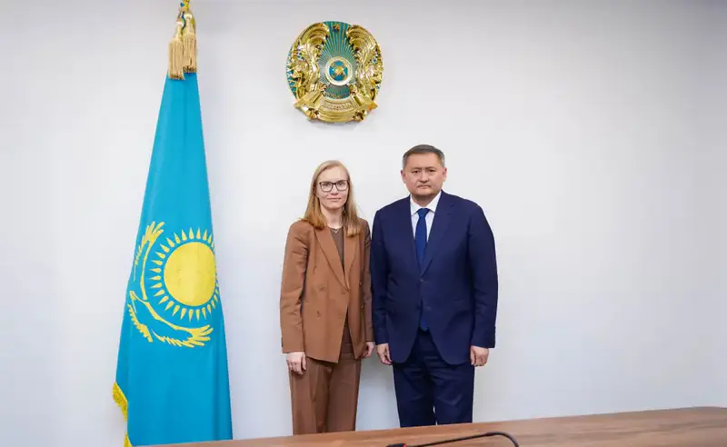 Министр науки и высшего образования провел встречу с представителями компании Google (4)