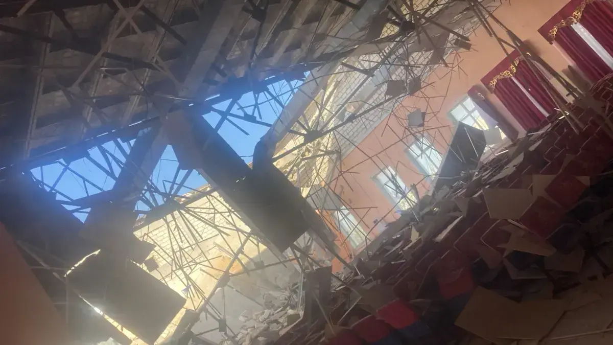 Крыша школы в Курыке: дело закрыто, вопросы остались