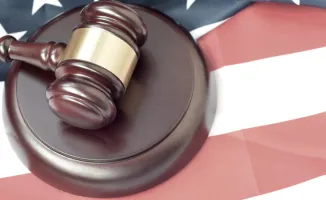 Николас Мадуро и его супруга Силия Флорес вновь предстают перед судом в Нью-Йорке: отстраненный президент Венесуэлы сталкивается с федеральными обвинениями