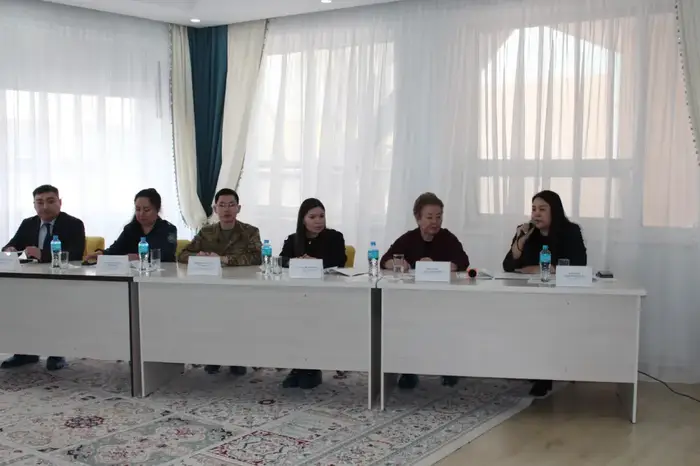 Безопасность детей обсудили на специальной встрече в Астане (2)