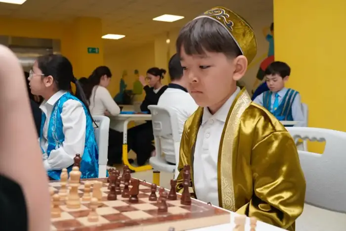 Национальная школьная лига: в Астане проходит республиканский турнир (8)