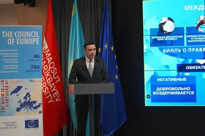 Артур Ластаев: Формирование правовой культуры начинается в образовательной среде (6)