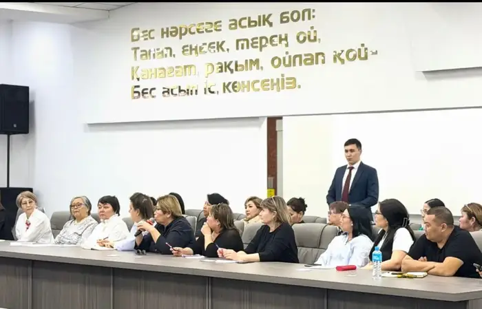 Вице-министр финансов встретился с жителями области Абай (3)