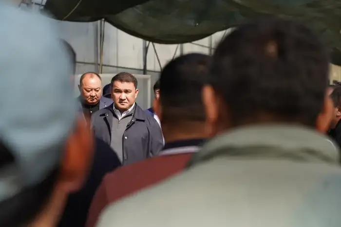 В ТУРКЕСТАНСКОЙ ОБЛАСТИ ВНЕДРЯЮТСЯ ЭКОЛОГИЧЕСКИ ЭФФЕКТИВНЫЕ СПОСОБЫ ОТОПЛЕНИЯ ТЕПЛИЦ (8)