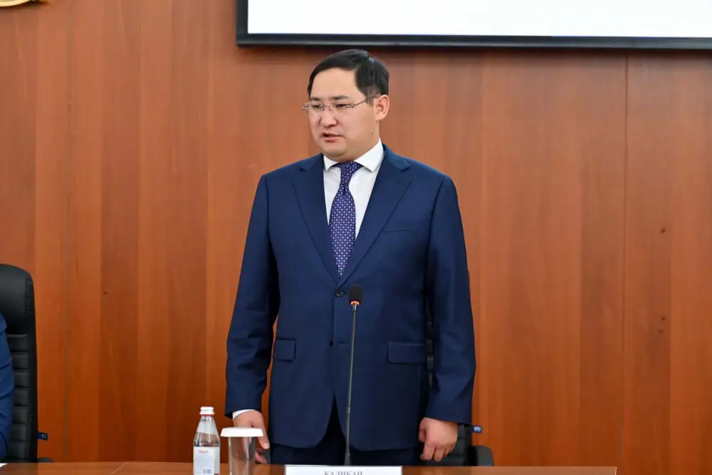 Аким области представил нового акима Бескарагайского района (9)