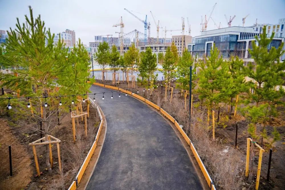 Новые стандарты: застройщики Астаны создают общественные пространства (9)