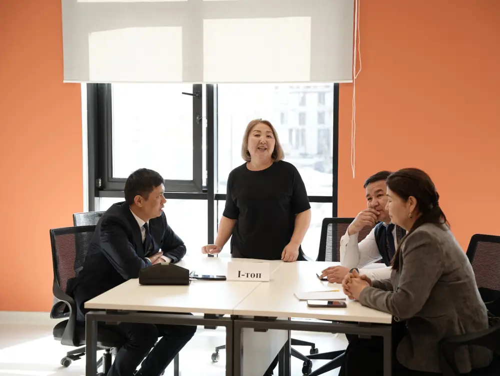 Директора школ «Келешек мектептері» разработали дорожные карты по внедрению STEM образования (3)