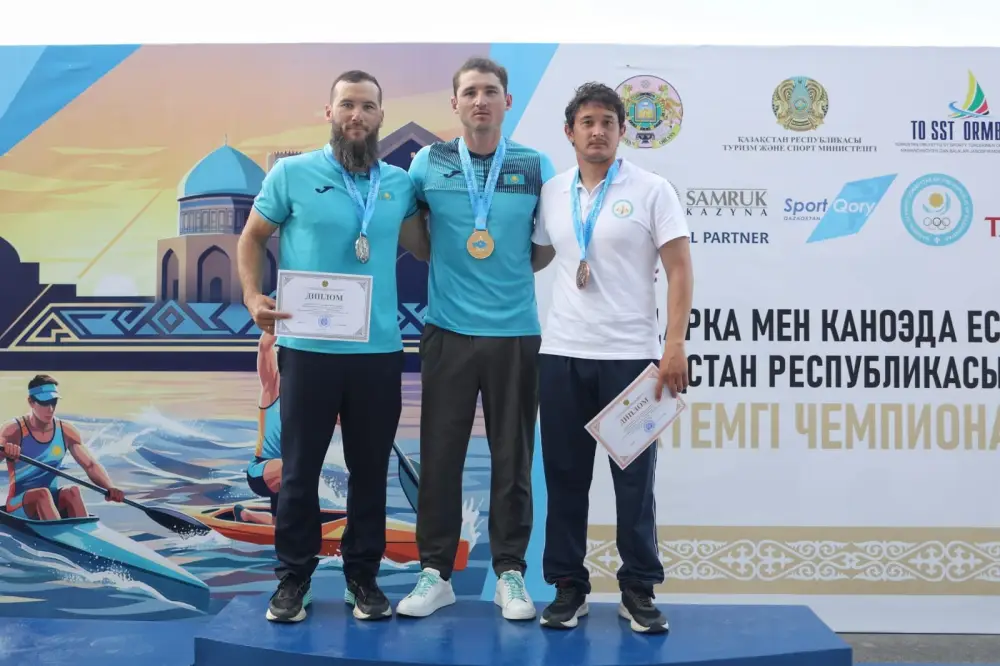 Сергей Емельянов 15 лет подряд становится чемпионом Казахстана на дистанции 1000 метров (5)