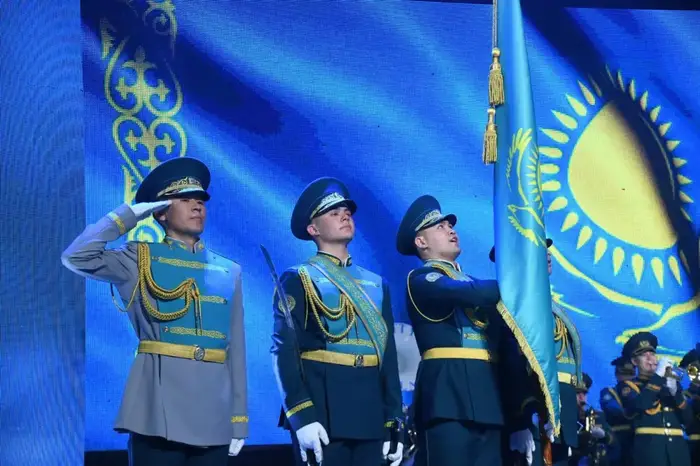 Торжественные проводы очередной группы призывников провели в Астане (6)
