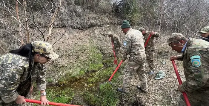 Акция чистоты «Мөлдір бұлақ» (6)