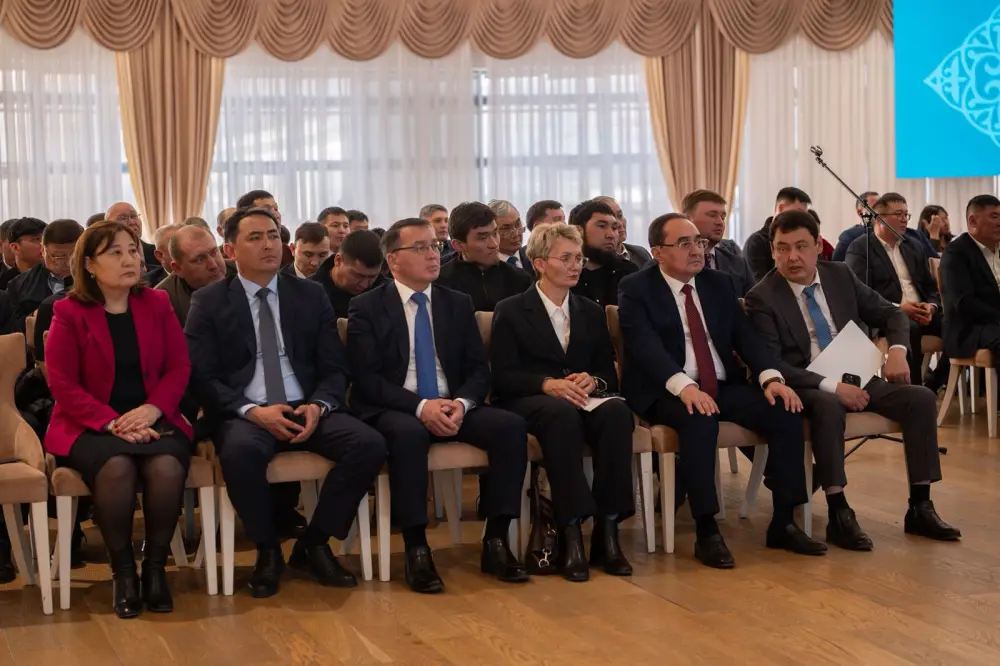 Амангалий Бердалин провел встречу с населением Северо-Казахстанской области (3)