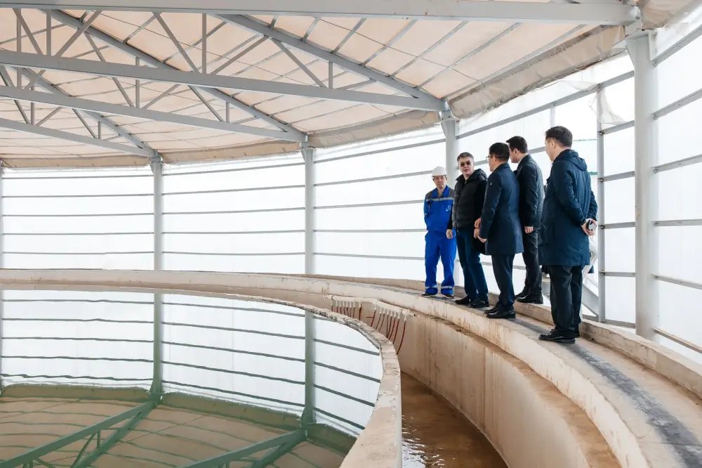 Аким области ознакомился с работой фильтровальной станции №5 в селе Береке (10)