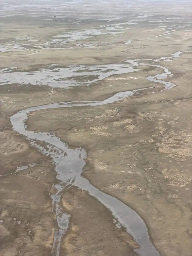 Аким области Асаин Байханов совершил облет Баянаульского района, ознакомился с ходом сброса воды с водохранилищ «Акжар» и «Каратока» Карагандинской области, а также оценил состояние лиманов (8)