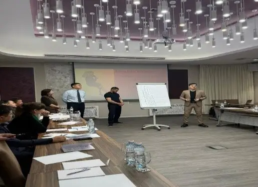 Проведен семинар по повышению квалификации членов информационно-разъяснительной группы (4)