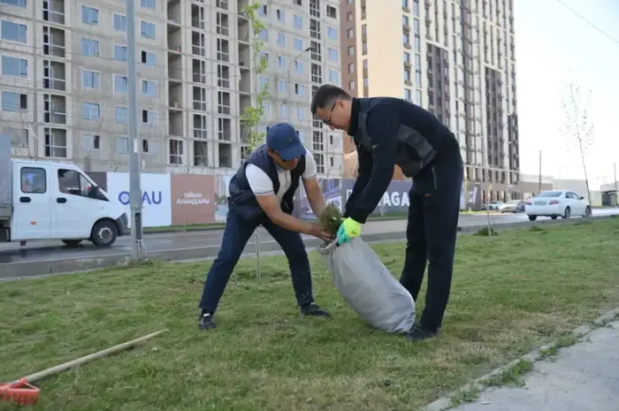 ШЫМКЕНТ: АБАЙ АУДАНЫНДА «ТАЗА ҚАЗАҚСТАН» АКЦИЯСЫ ӨТТІ (3)