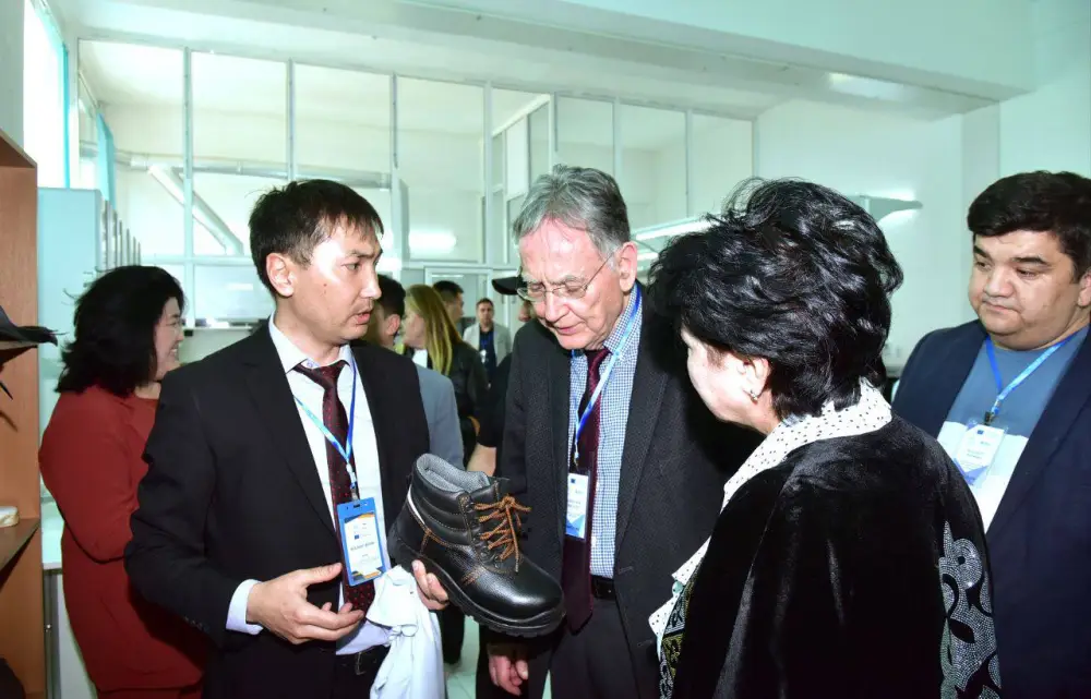 В УНИВЕРСИТЕТЕ ДУЛАТИ РЕАЛИЗУЕТСЯ ПРОЕКТ TEX4FUTURE (9)