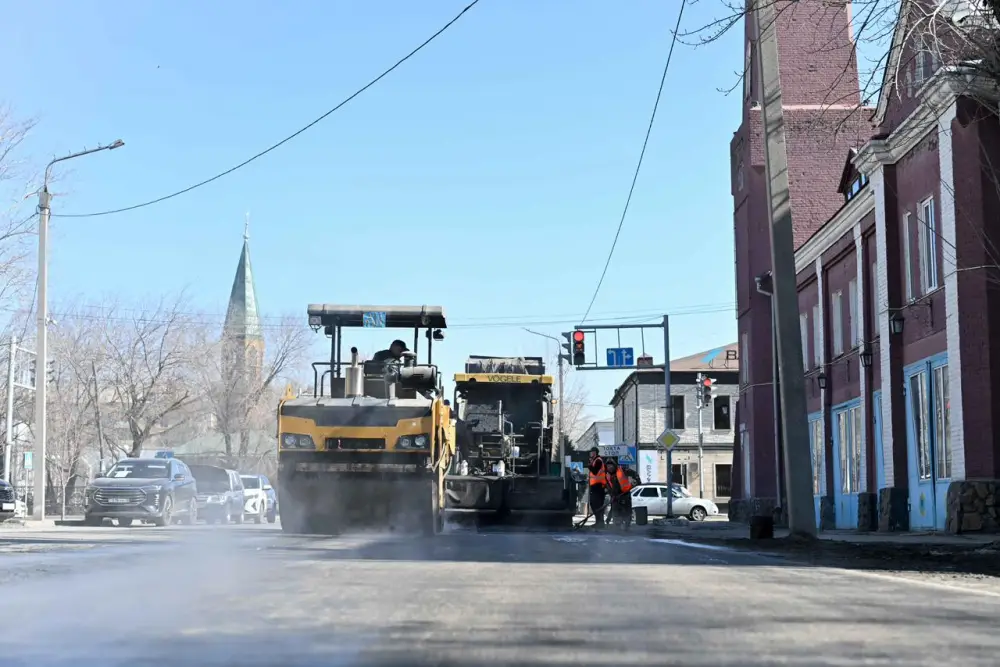 В этом году в Семее будет заасфальтировано 100 улиц (7)