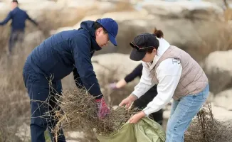 Масштабный субботник в Мангистау: 600 тонн мусора убрано с 95 гектаров территории