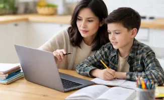 Мама школьника из Актау выражает недовольство непрозрачностью международных олимпиад "Дарына"