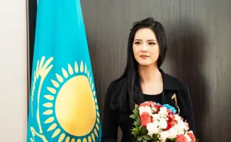 Золотые мосты дружбы: китайская звезда Тао Минсю получает орден за сияние Мангистау в сердцах миллионов