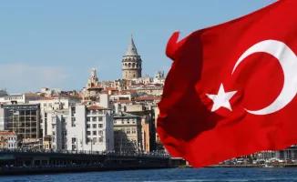 Сын президента Уганды требует от Турции 1 миллиард долларов и 'самую красивую женщину', вызывая международный резонанс