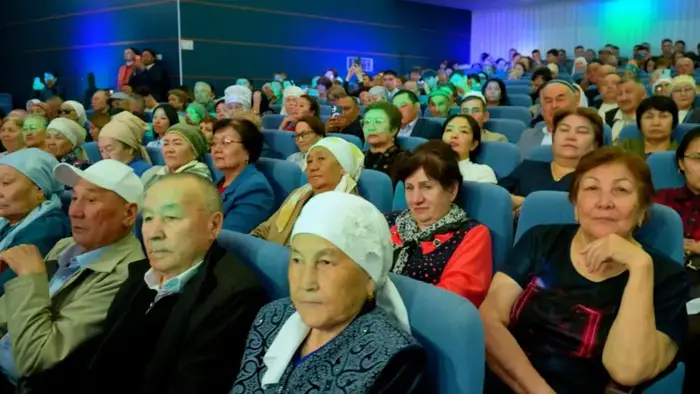 «Закон и порядок»: в Астане прошел республиканский айтыс с участием представителей различных этносов (6)